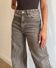 Carica l&#39;immagine nel visualizzatore di Gallery, Jeans Sfumato
