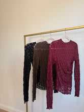 Carica l&#39;immagine nel visualizzatore di Gallery, Maglia Pizzo Asimmetrica
