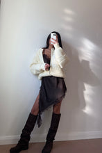 Carica l'immagine nel visualizzatore di Gallery, Cardigan Treccia
