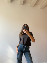 Carica l&#39;immagine nel visualizzatore di Gallery, T-Shirt Spalline
