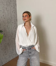 Carica l'immagine nel visualizzatore di Gallery, Body Camicia
