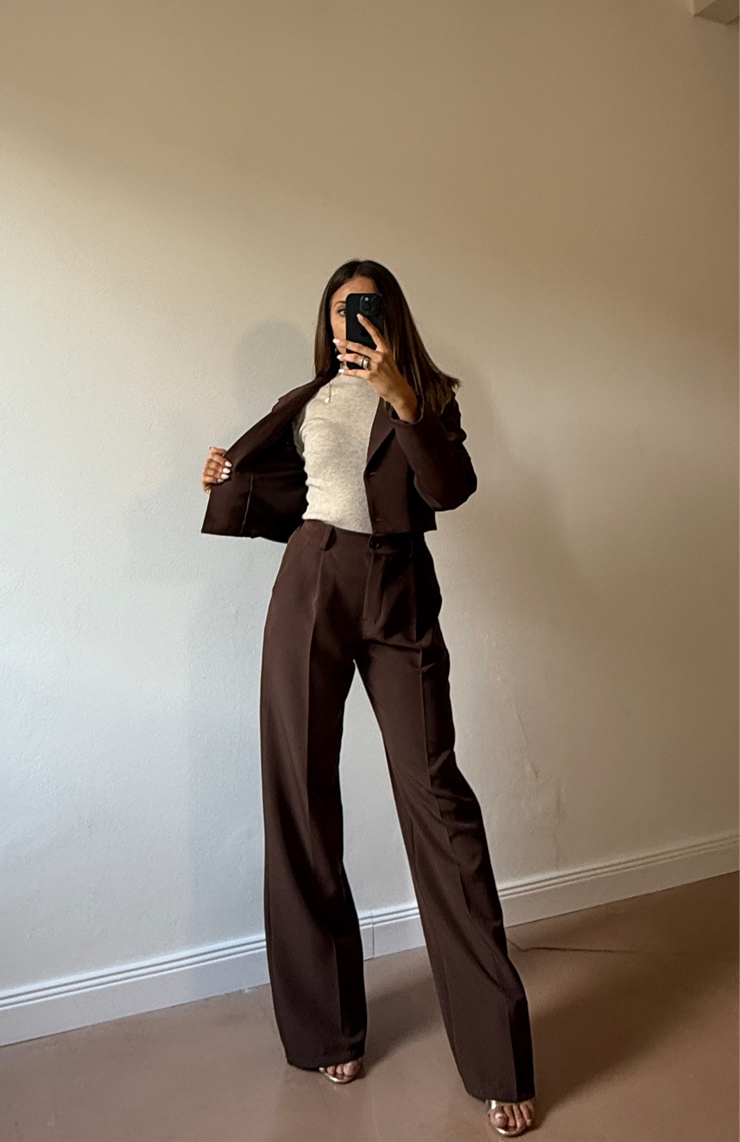 Pantaloni 4