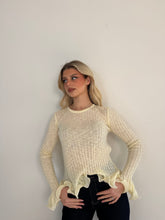 Carica l'immagine nel visualizzatore di Gallery, Maglia 6
