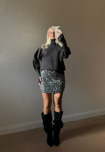 Carica l'immagine nel visualizzatore di Gallery, Gonna Paillettes 5
