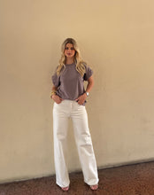 Carica l'immagine nel visualizzatore di Gallery, Jeans Bianco
