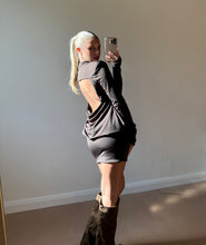 Carica l&#39;immagine nel visualizzatore di Gallery, Vestito 9
