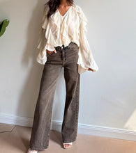 Carica l&#39;immagine nel visualizzatore di Gallery, Jeans Brown
