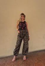 Carica l'immagine nel visualizzatore di Gallery, Pantalone 9
