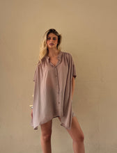 Carica l'immagine nel visualizzatore di Gallery, Camicia 5
