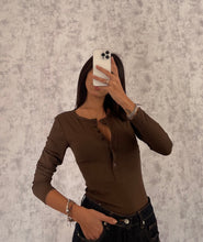 Carica l&#39;immagine nel visualizzatore di Gallery, Maglia basic 3
