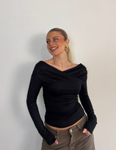 Carica l'immagine nel visualizzatore di Gallery, Maglia 4
