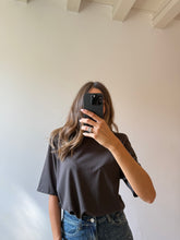 Carica l&#39;immagine nel visualizzatore di Gallery, T-Shirt Spalline
