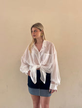 Carica l'immagine nel visualizzatore di Gallery, Camicia Velata
